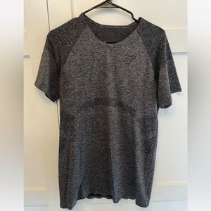 Mens gymshark fitted gym shirt dri fit like material